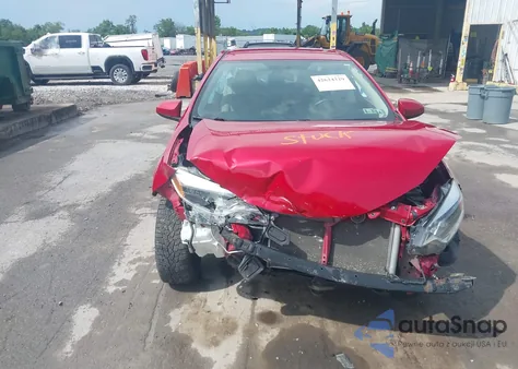 2016 Toyota Corolla Le z USA, uszkodzony, nr VIN 2T1BURHE9GC576011